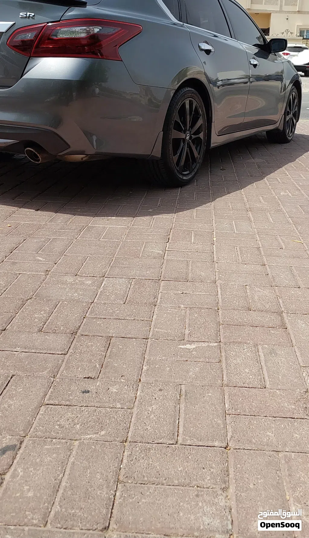 Nissan Altima SR