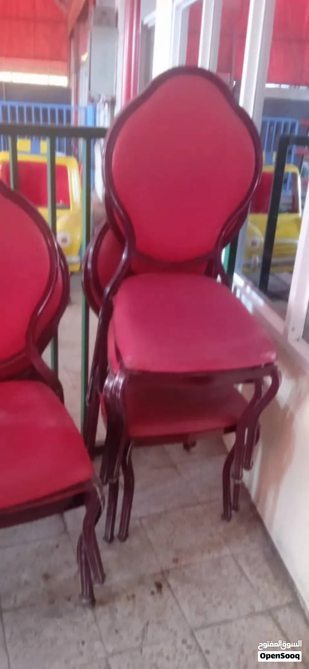 كراسي مطاعم للبيع
