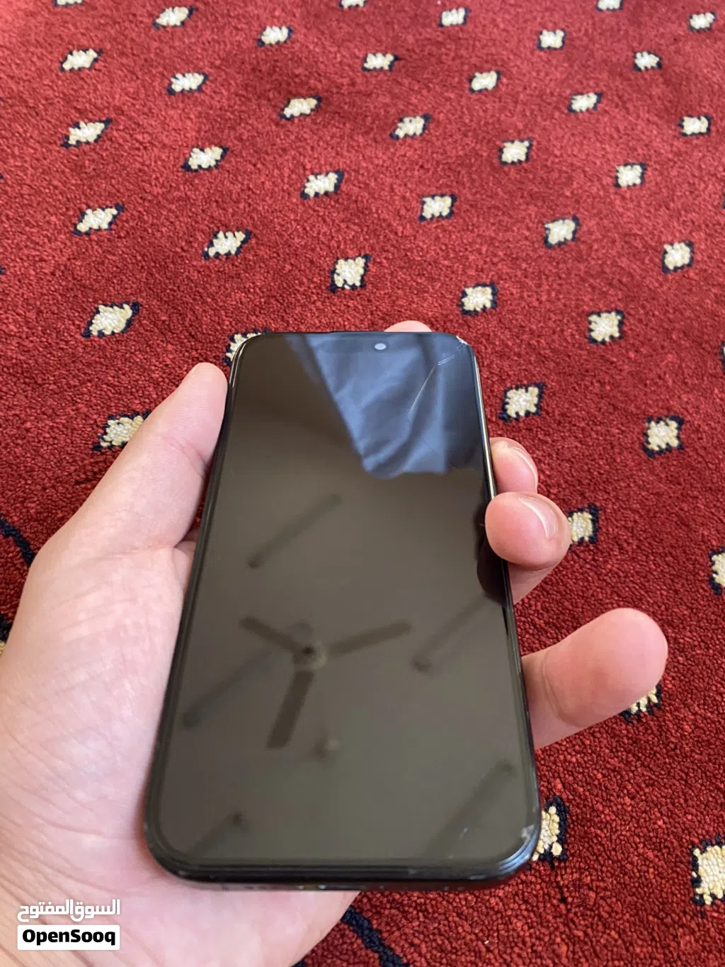 ايفون 15 pro للبيع