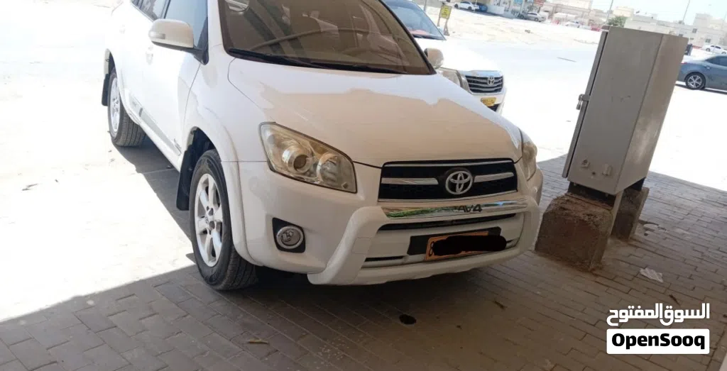 Toyota RAV 4 LE