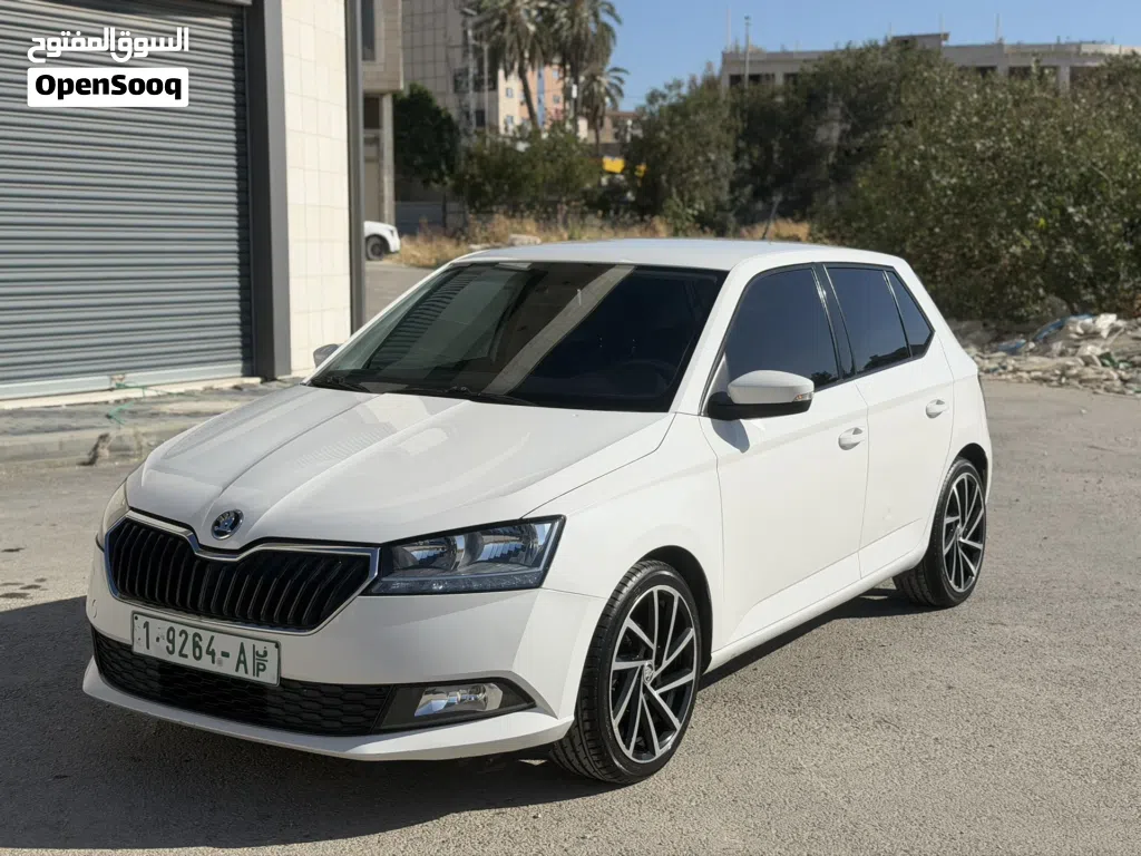 سكودا فابيا Standard