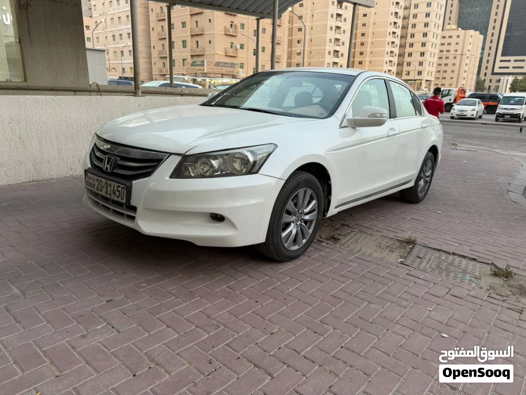 هوندا اكورد EX