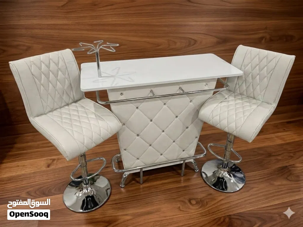 Luxury Bar Table Set with 2 Hydraulic Chairs - White Leatherette