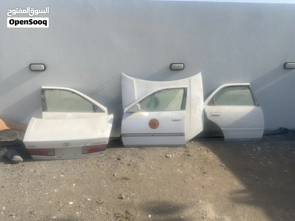قطع غيار كامري 2000