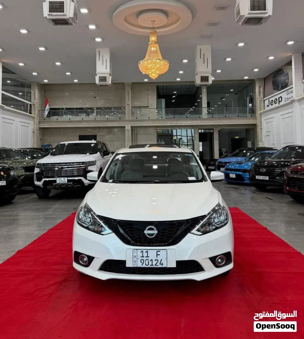 نيسان سنترا SV