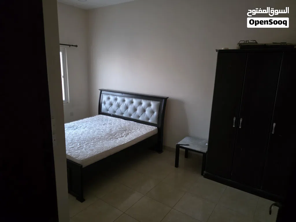 Room for rent in 2-bedroom apartment