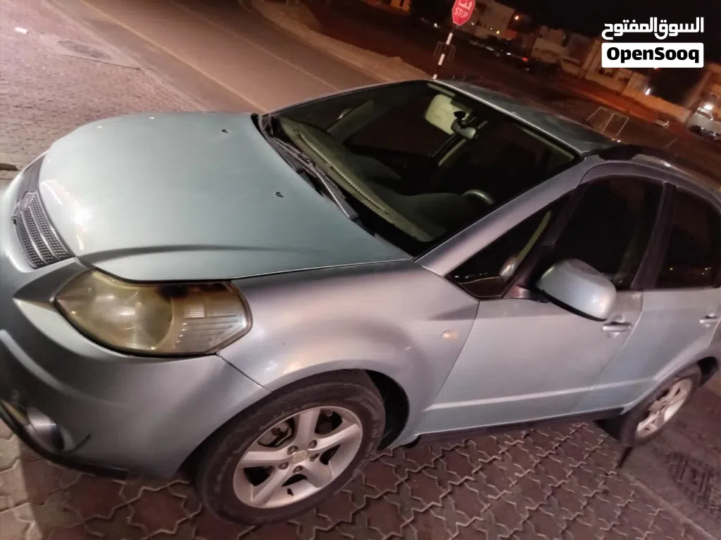 سوزوكي SX4 GL