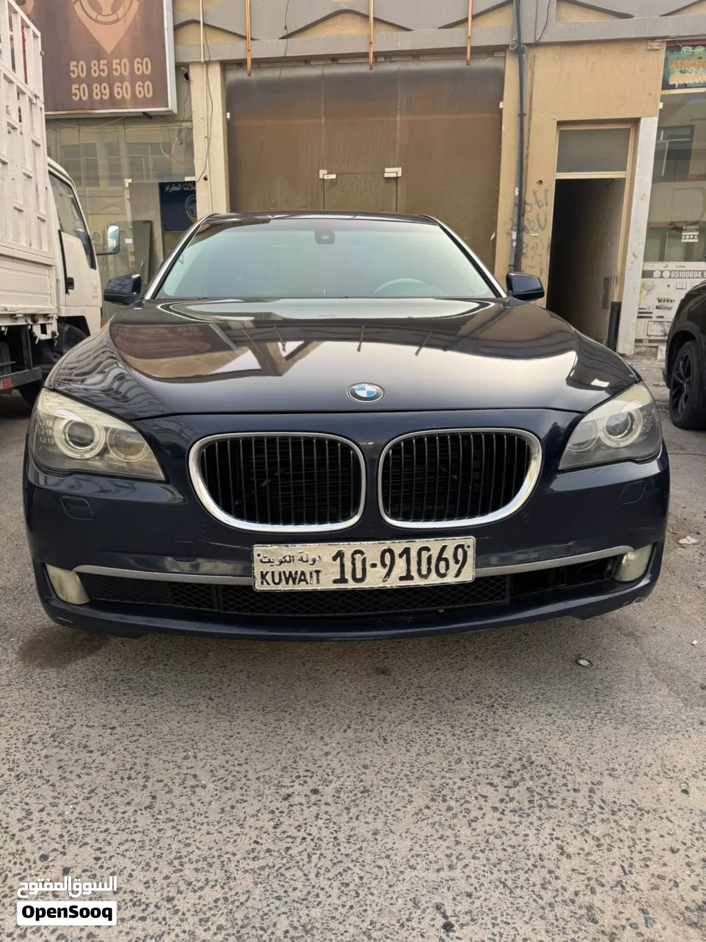 BMW 7 Series 730