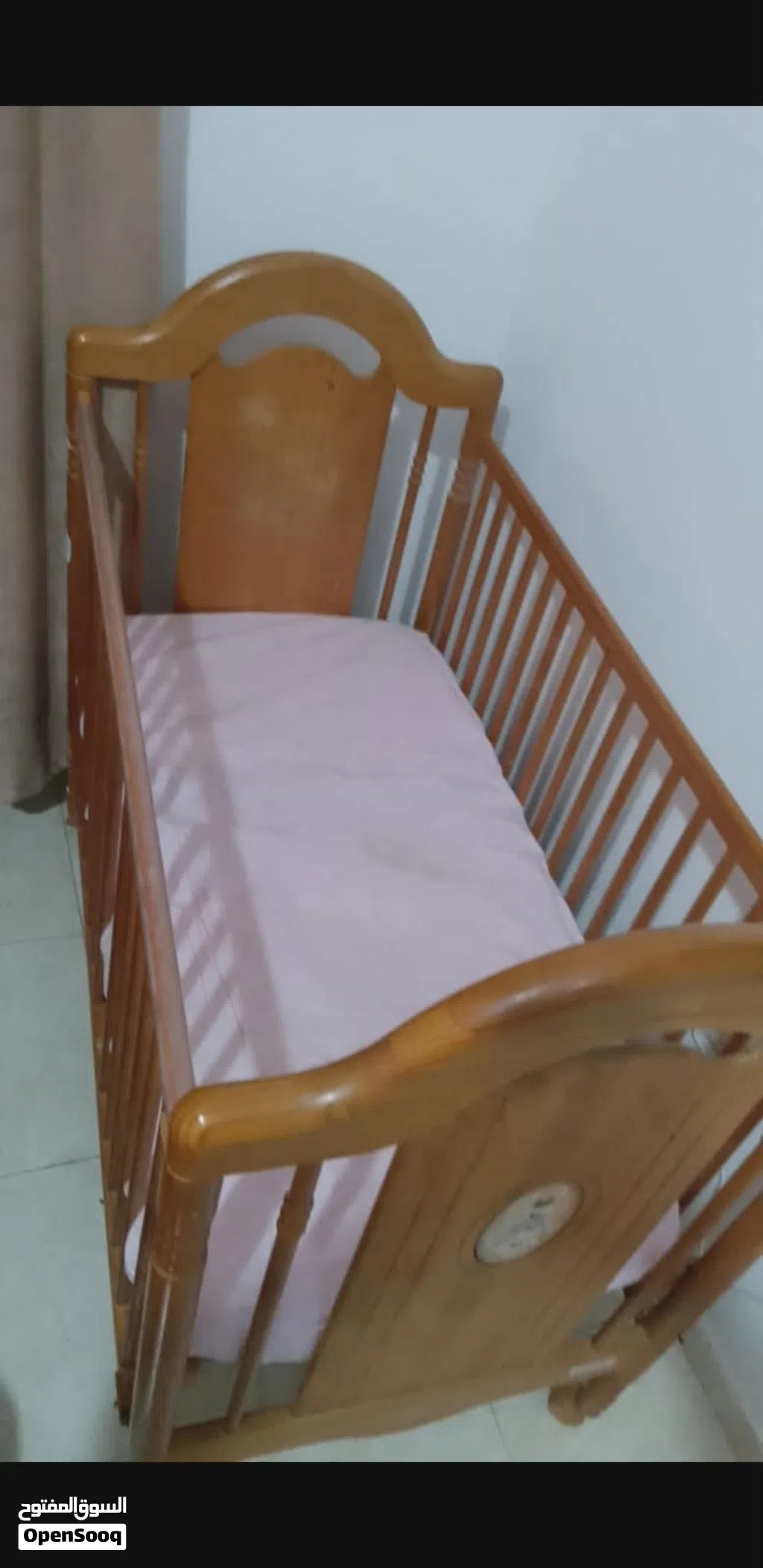 تخت بيبي مع فرشه