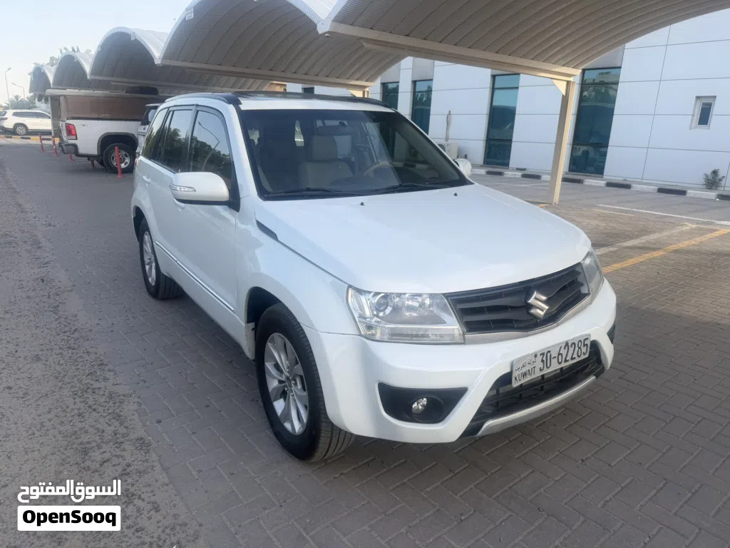 Suzuki Grand Vitara DLX