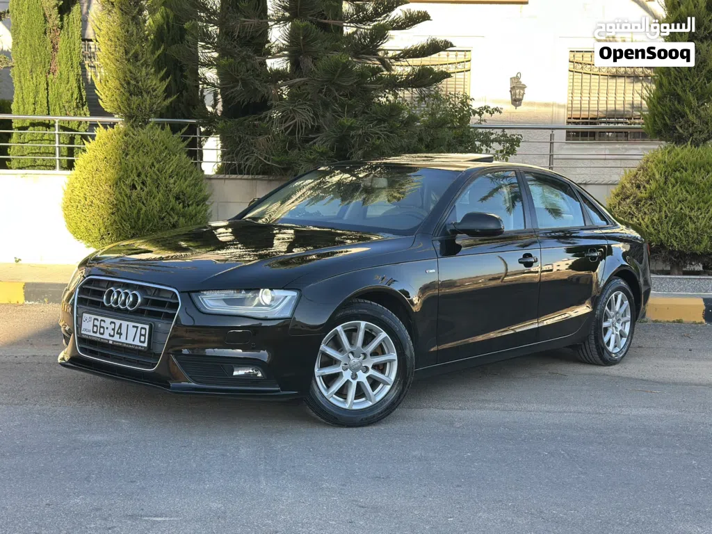 Audi A4 Sedan