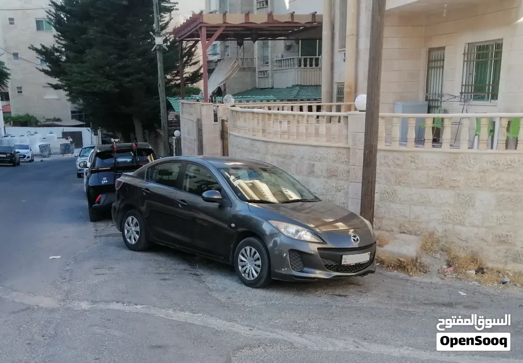 Mazda 3 Standard