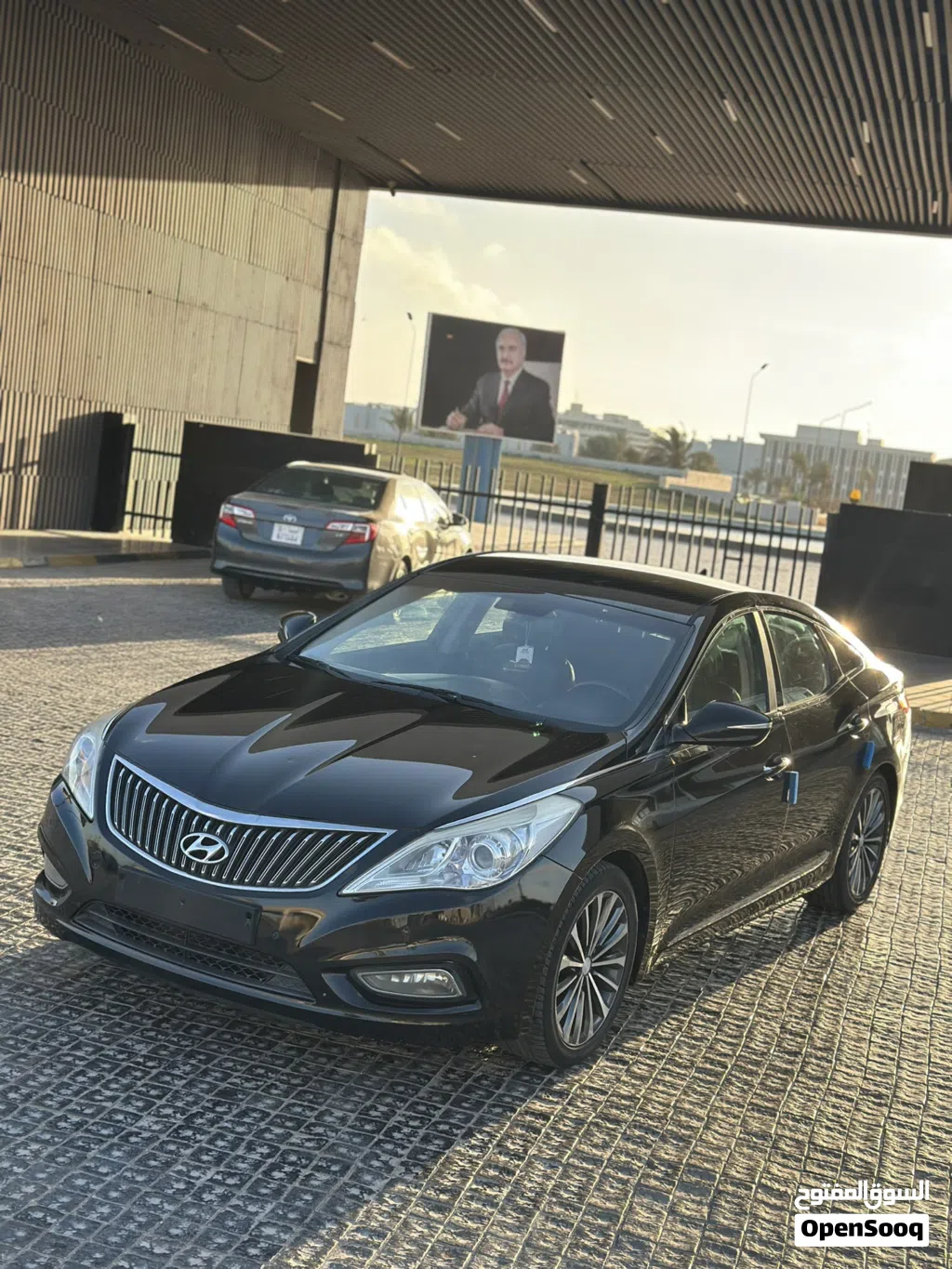 هيونداي ازيرا Standard