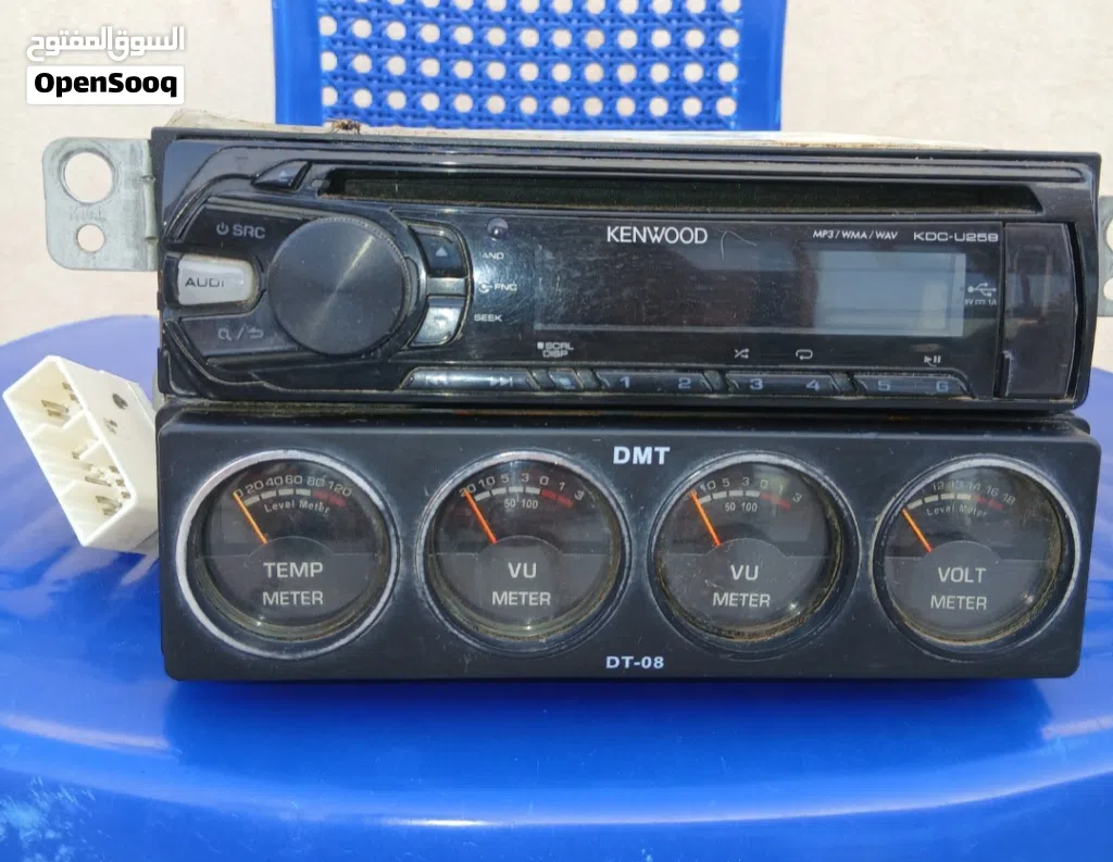مسجل kenwood آصلي دسكات و USB و AUX