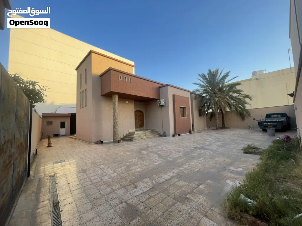 منزل ف ف زناته القديمه خلف نادي زناته ومستشفى زناته حي سكني ممتاز