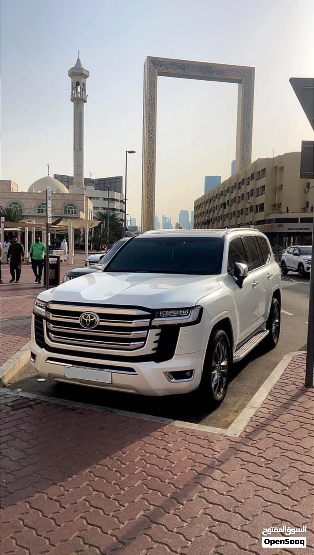 Toyota Land Cruiser VXR