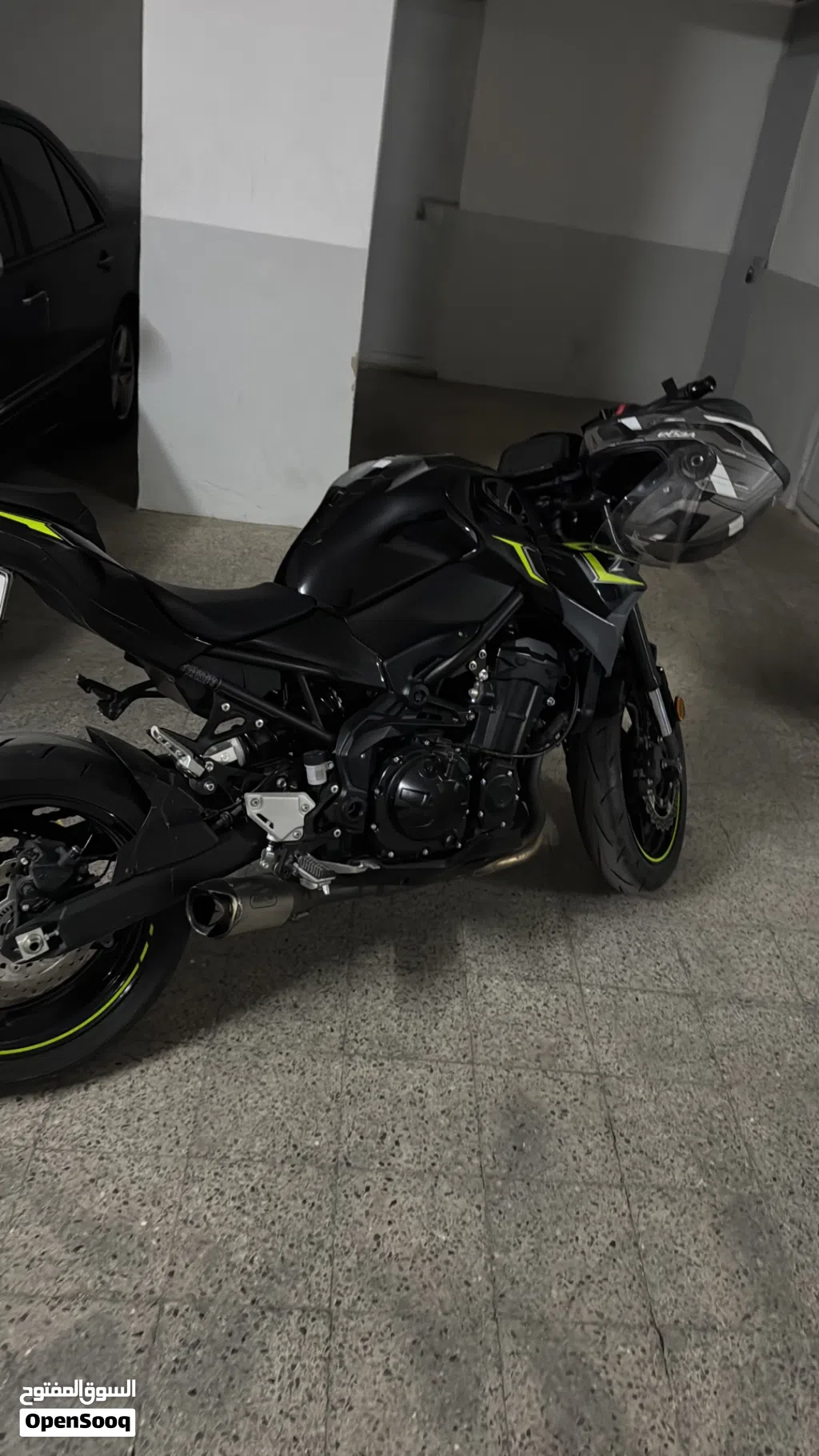 كاواساكي Z900RS