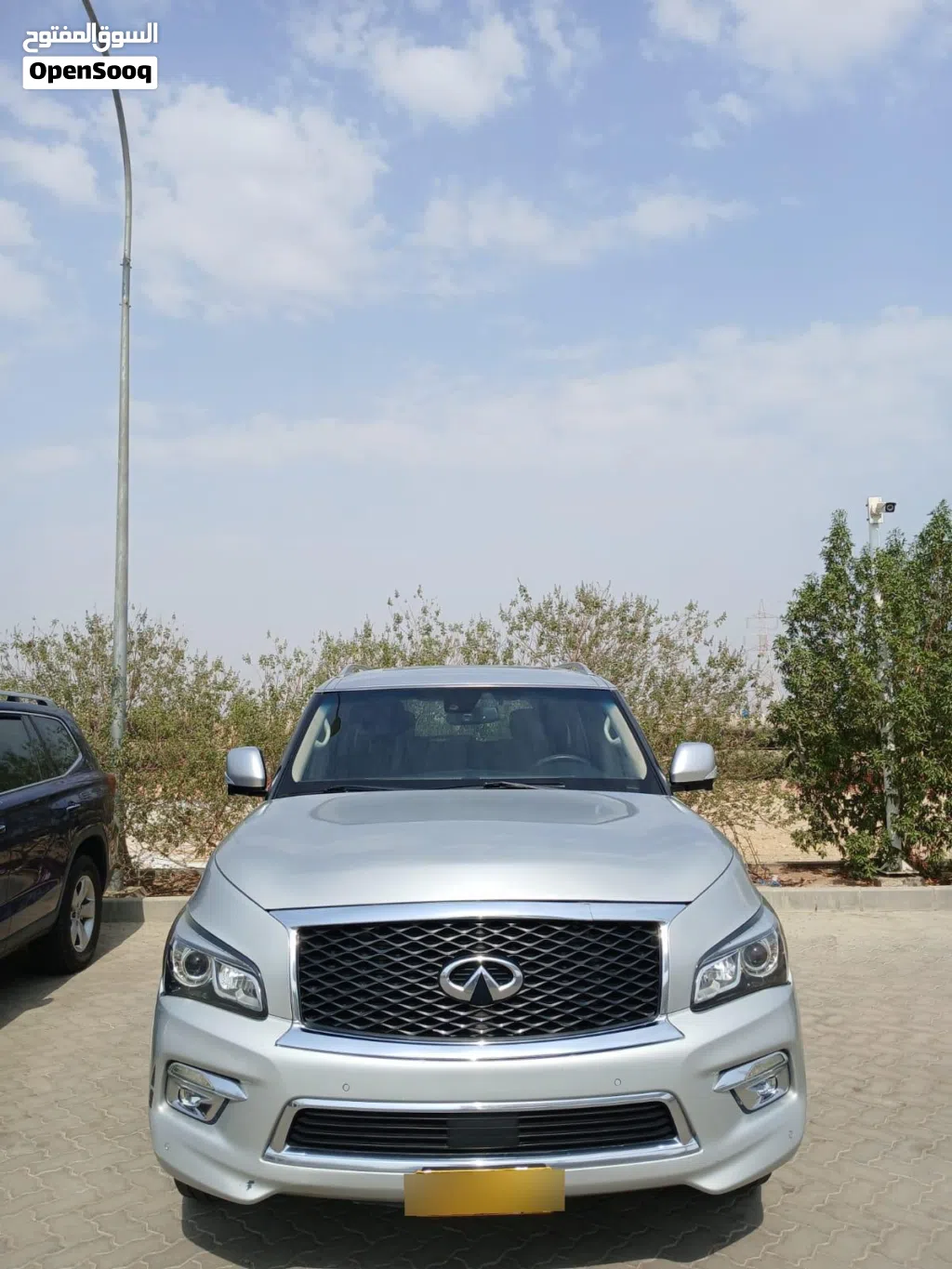 إنفينيتي QX80 Premium