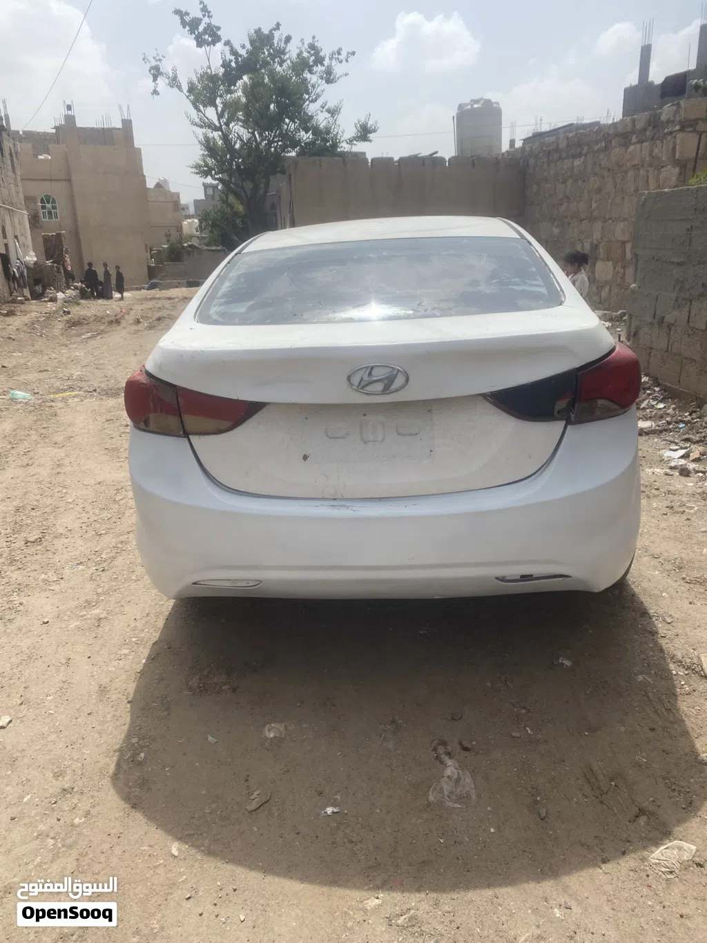هيونداي النترا GL