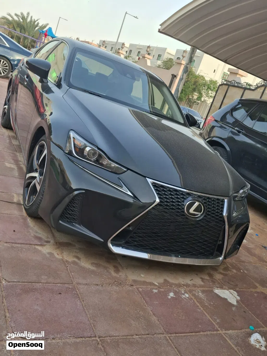 لكزس IS IS 300