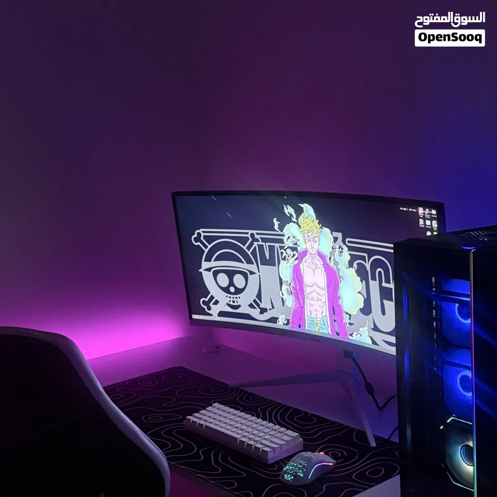 طاوله جيمنج اضاءه حرف L يسار