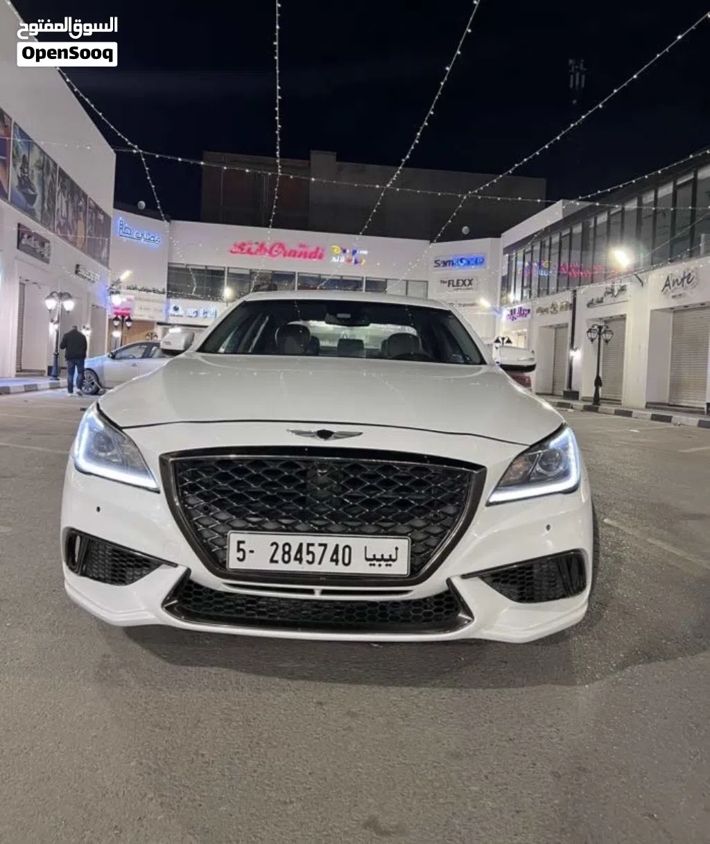 جينيسيس G80