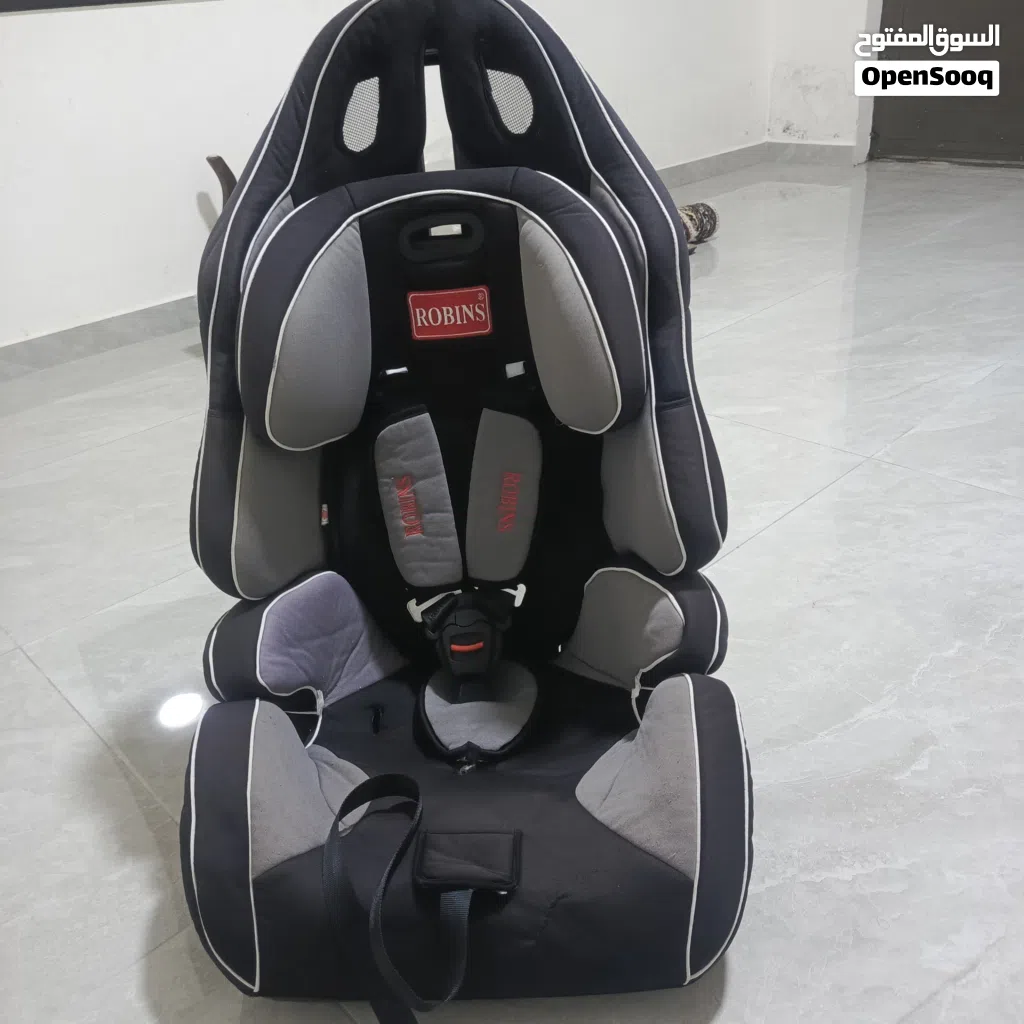 كارسيت ROBINS للبيع