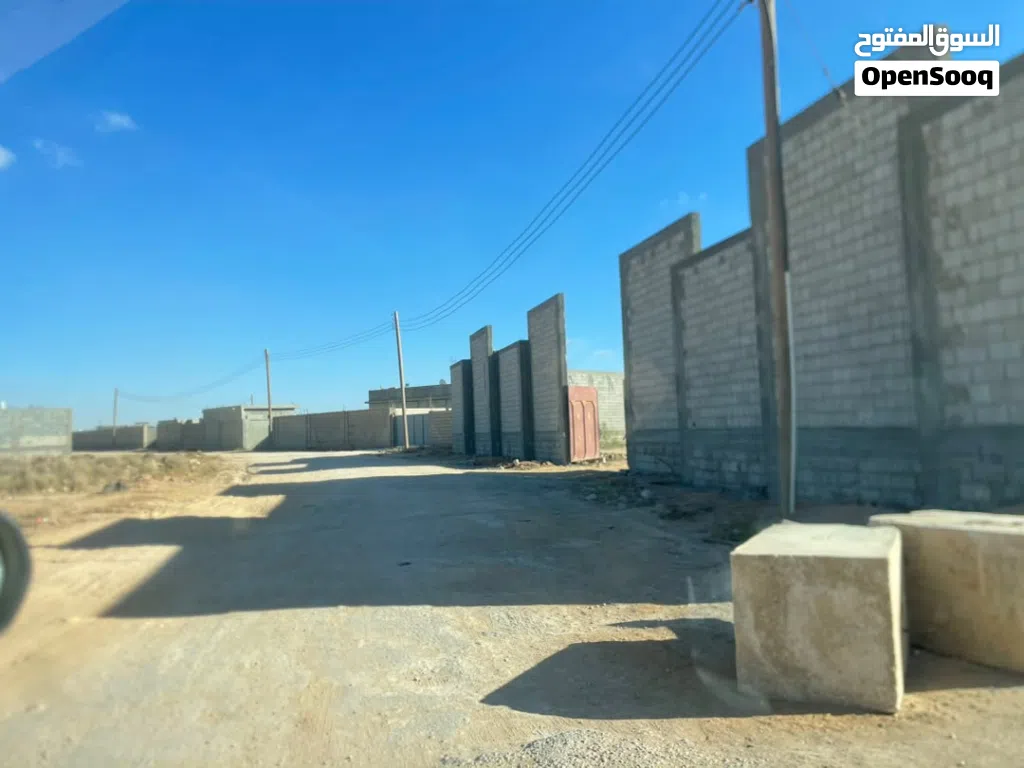 قطعه ارض للبيع خلف فندق الاجنحه