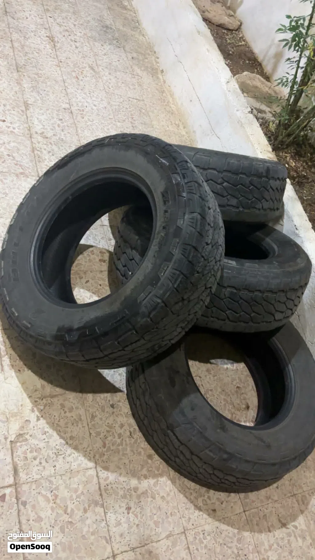 كوشوك Bridgestone Dueler أربع فردات