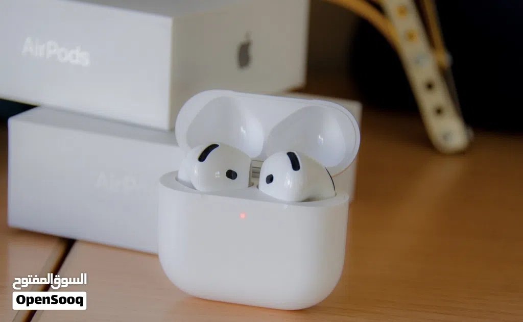 للبيع apple airpods4