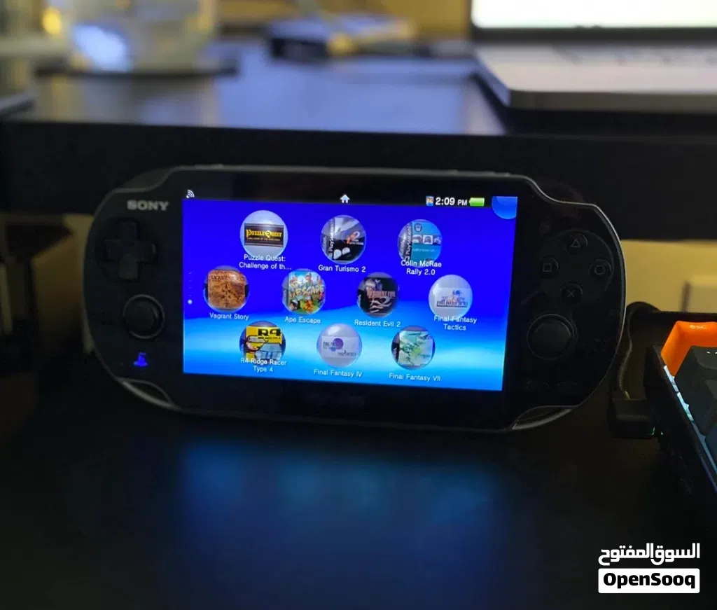 بلايستشن فيتا معدل مع متجر مفتوح PS VITA - فل العاب 3000 لعبة مع محاكيات والكثير