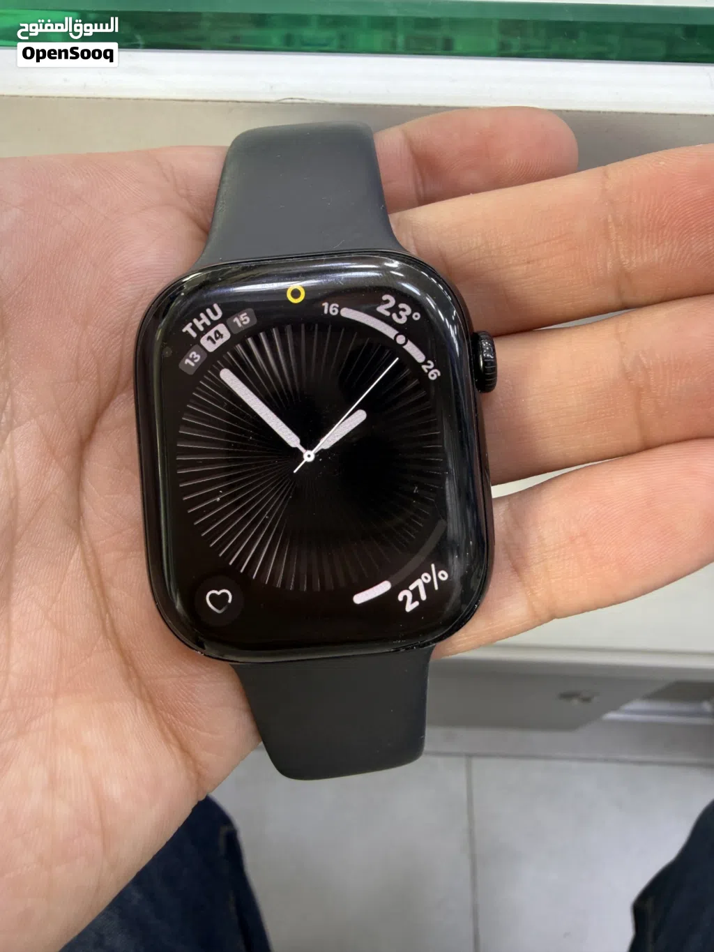 Apple Watch series 10 46mm مستعمل بحالة الجديد بطارية 96% الإصدار العاشر الحديثة من شركة Apple