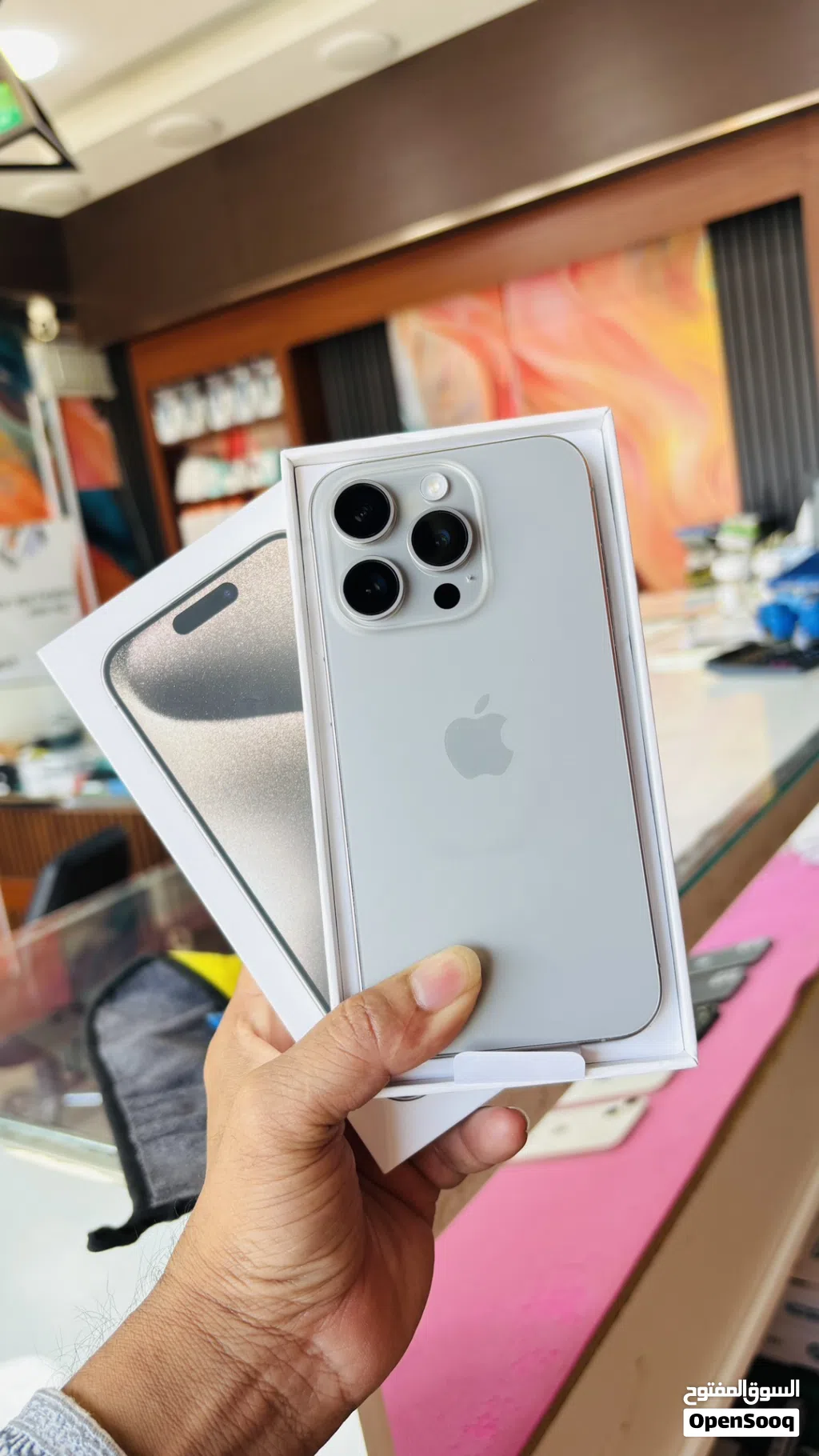iPhone 15 Pro, 512gb Natural Titanium