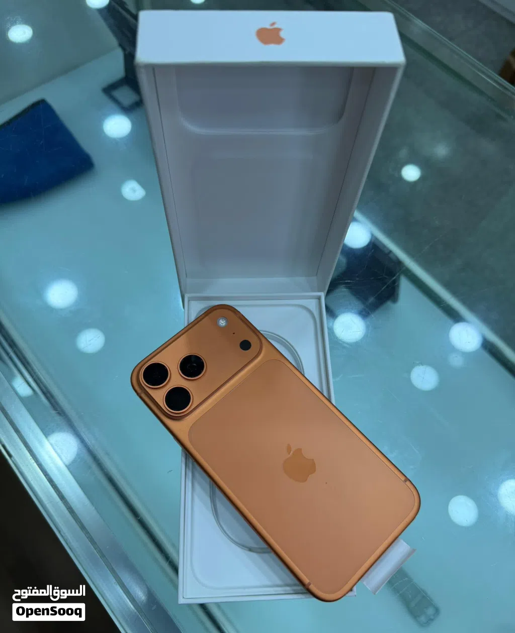 ايفون 17 برو ماكس ESIM رسمي