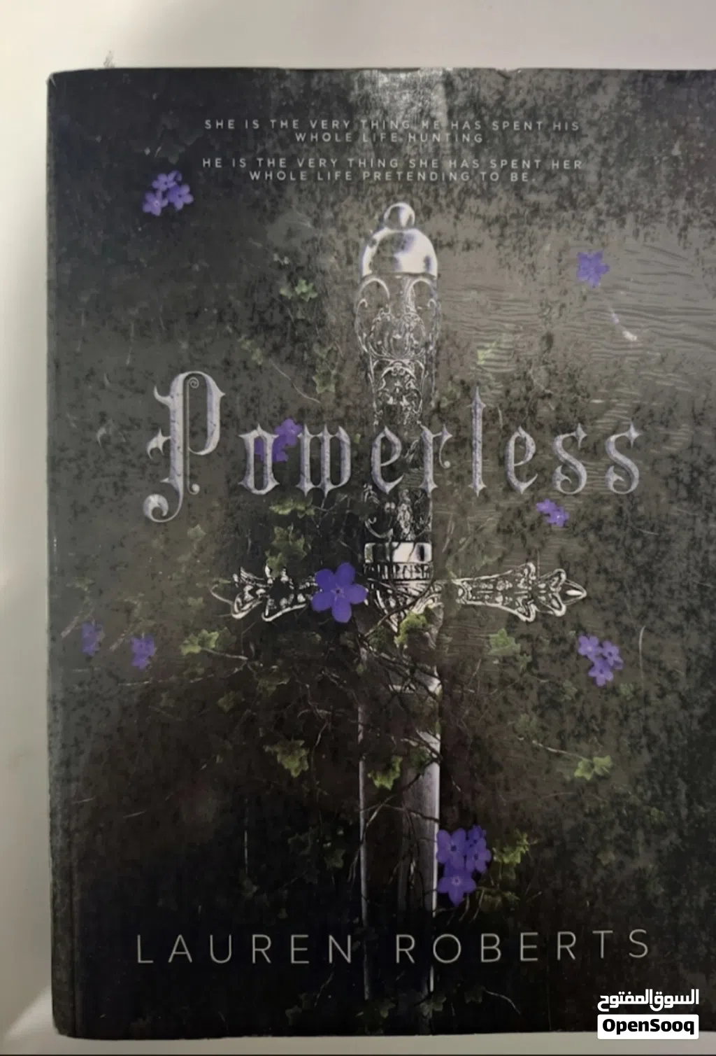 الكتاب:POWERLESS للكاتبه:LAUREN ROBERTS