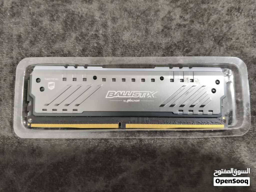Crucial Ballistix Tactical Tracer RGB DDR4 16gb 3000