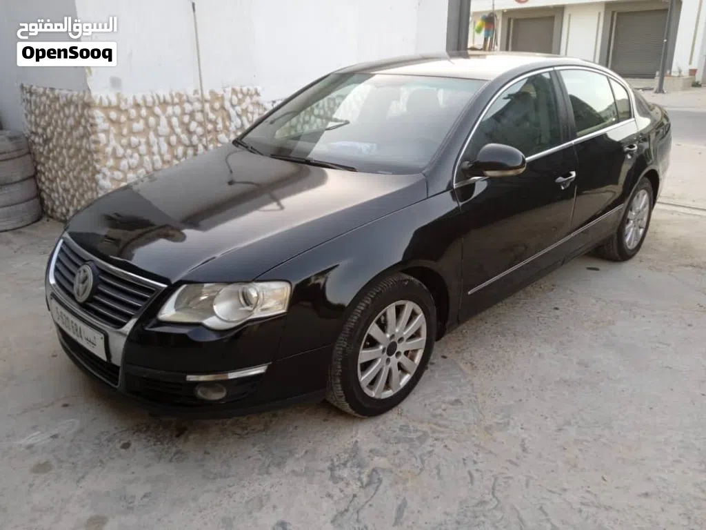 Volkswagen Passat Standard