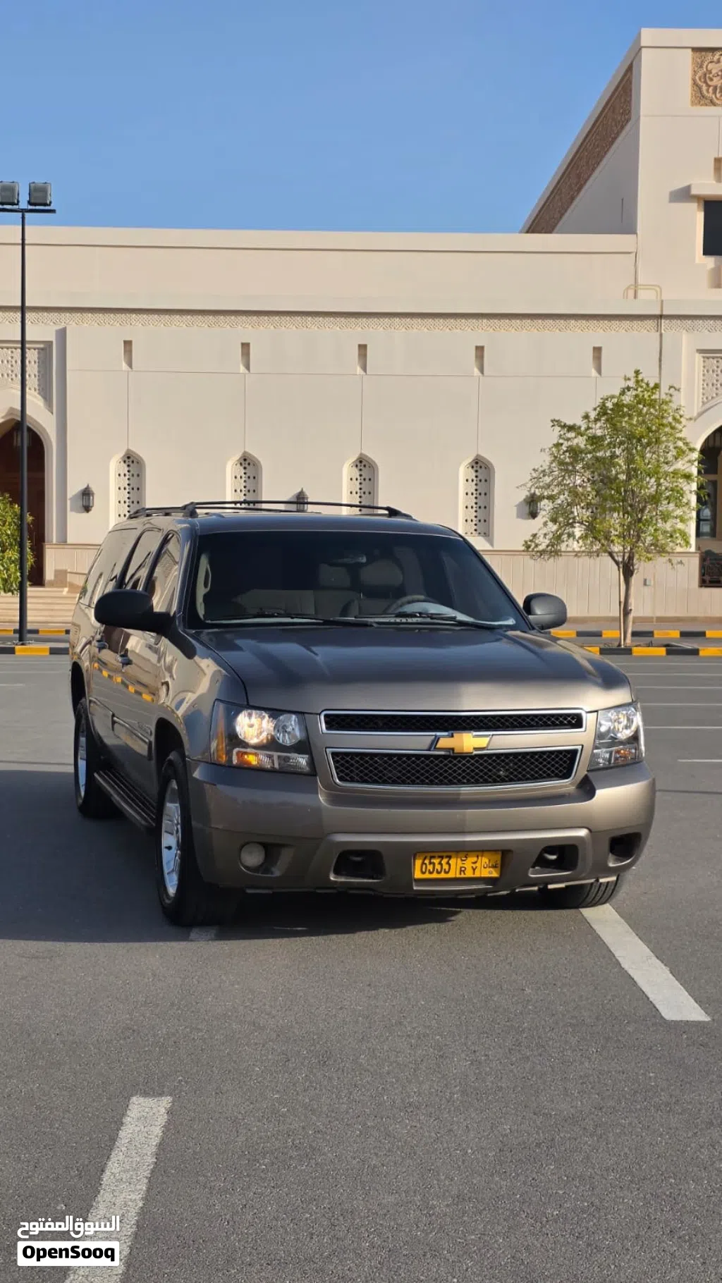 Chevrolet Suburban LT