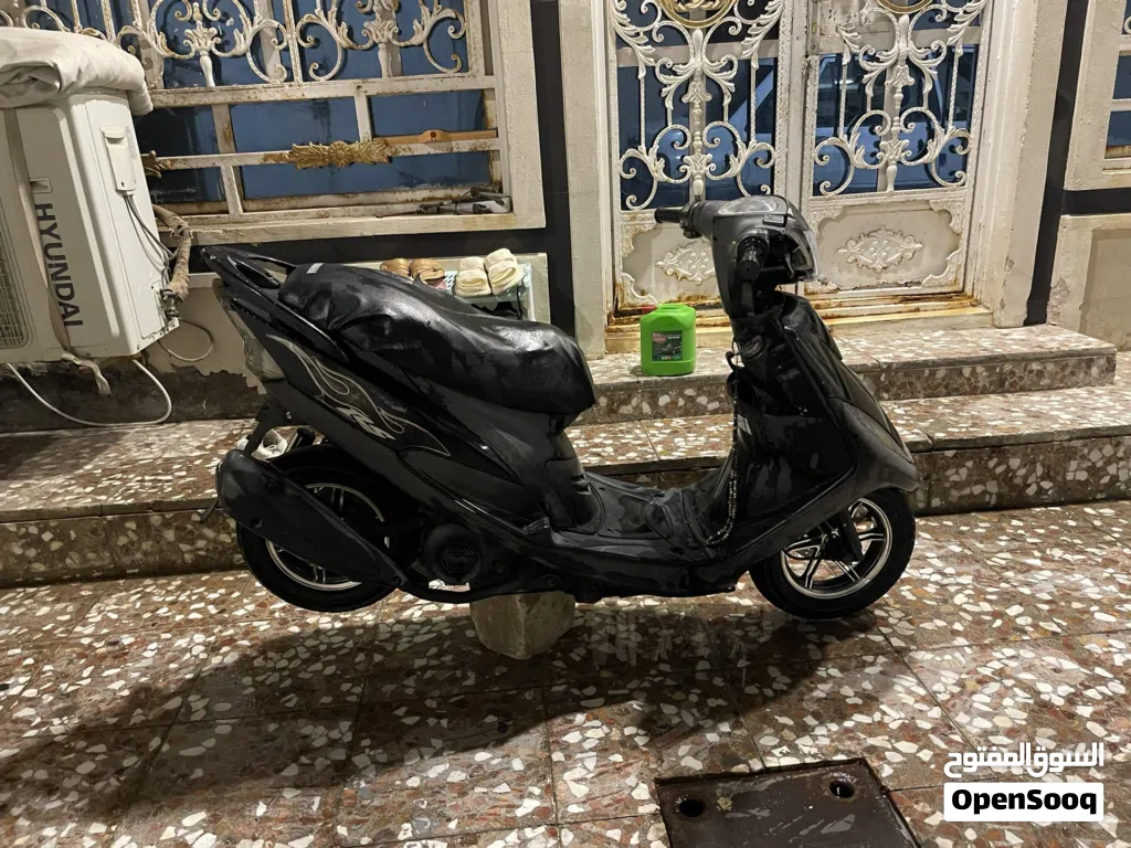 ياماها XMAX