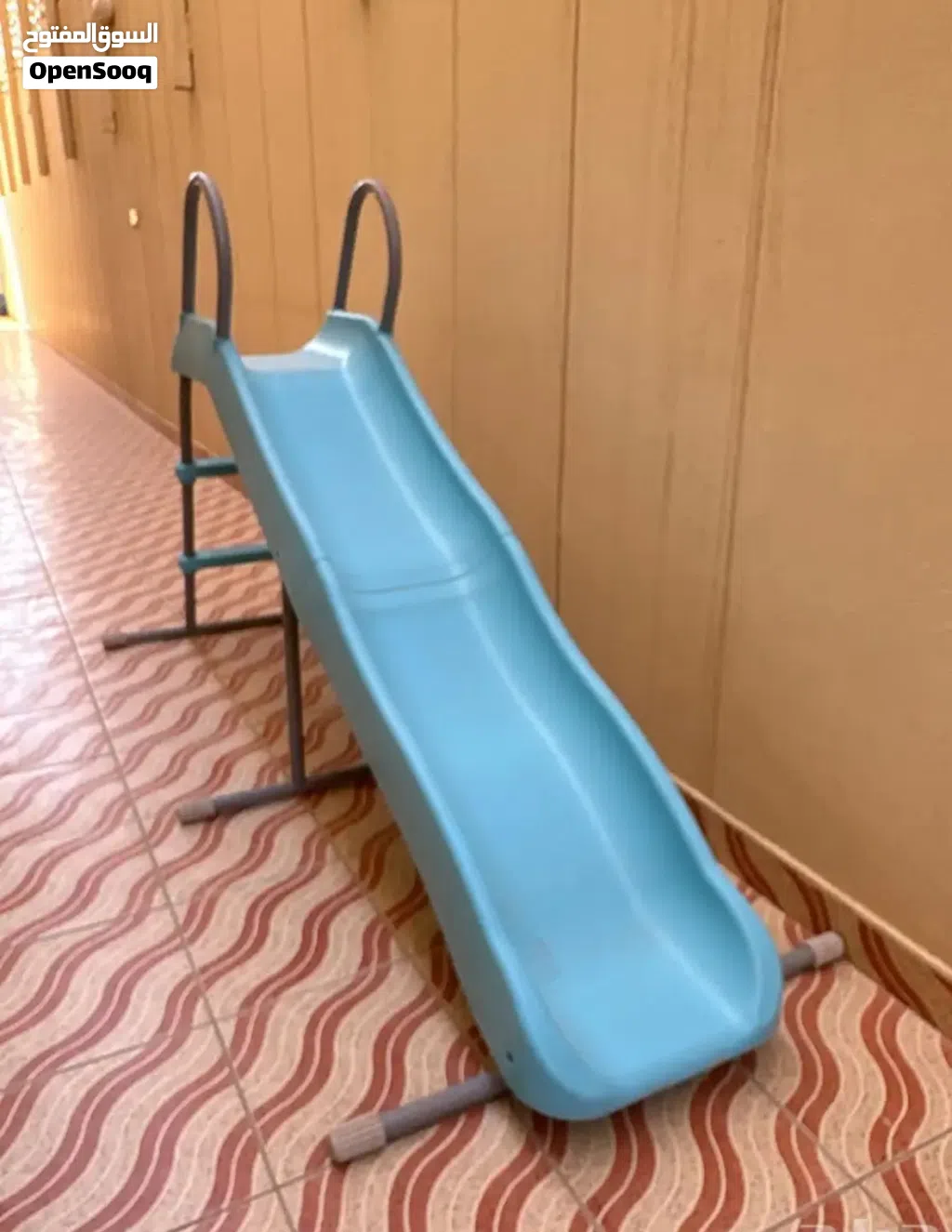 زحليقه اطفال من شركه انتكس للبيع بحاله نظيفه جدًا