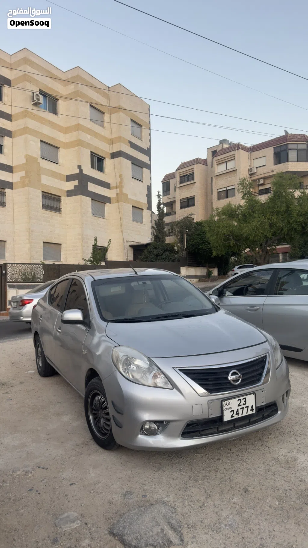 Nissan Sunny Standard