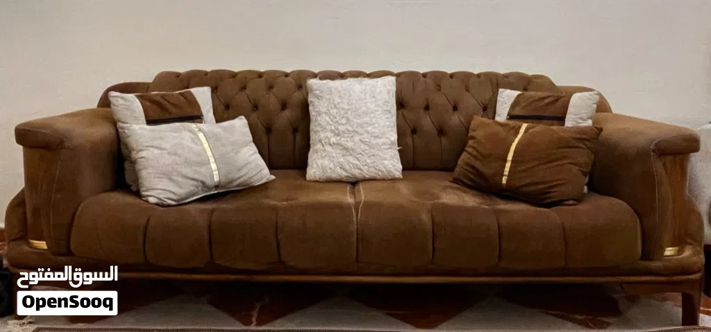 طقم كنب فاخر للبيع