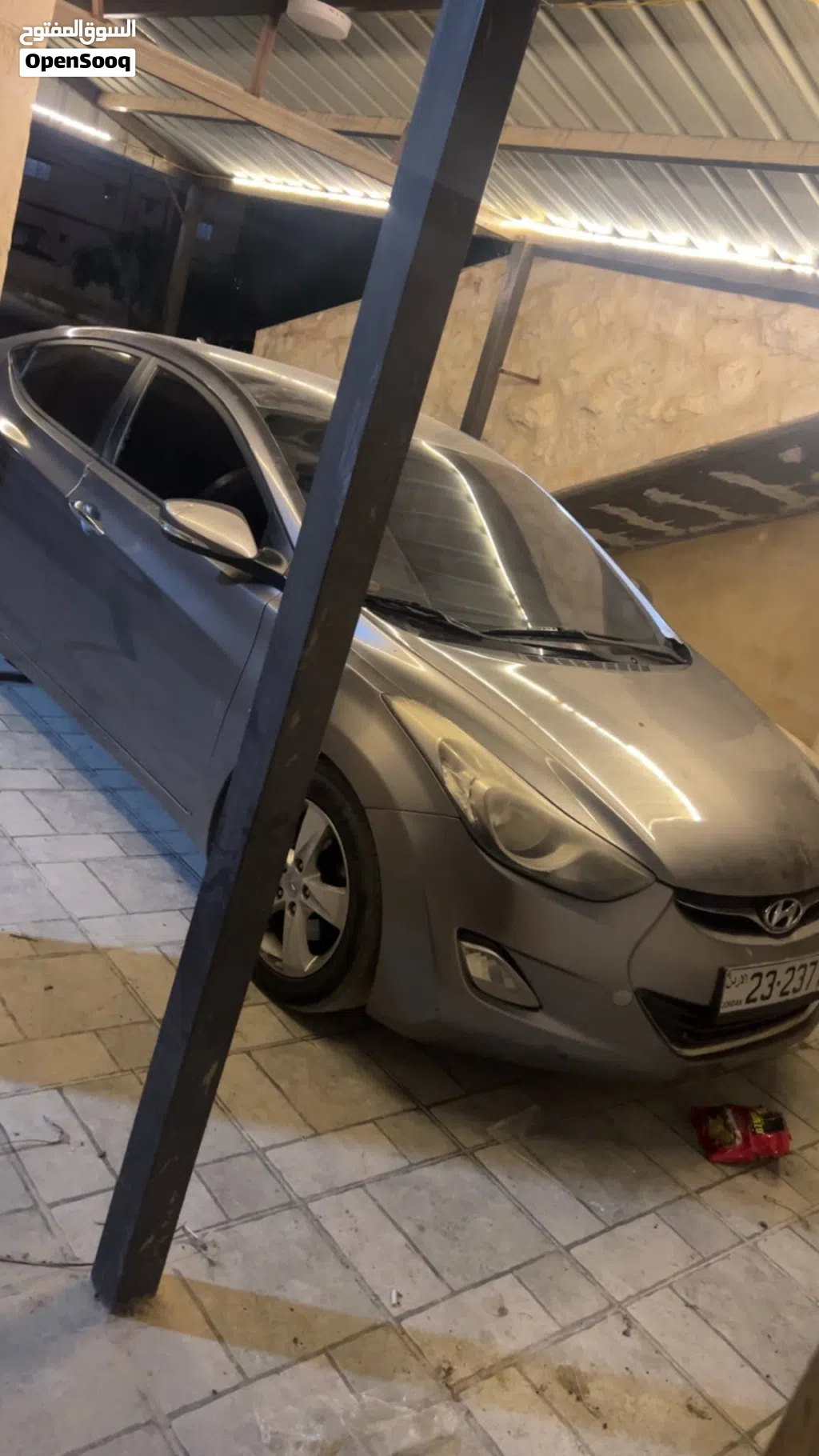 هيونداي افانتي Limited
