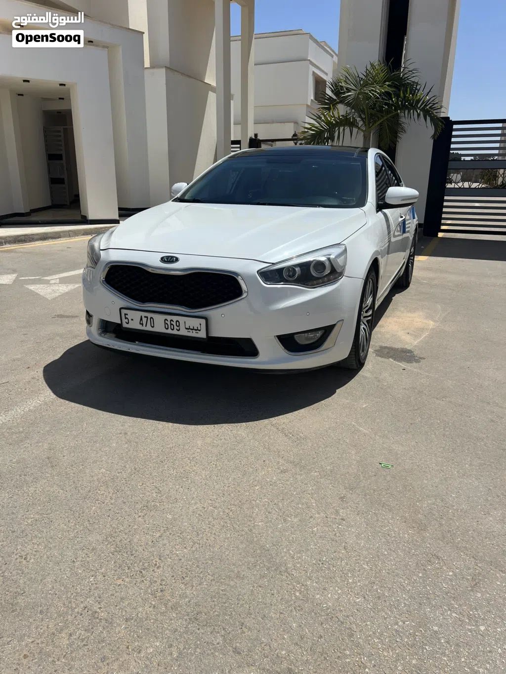 كيا كادينزا Limited