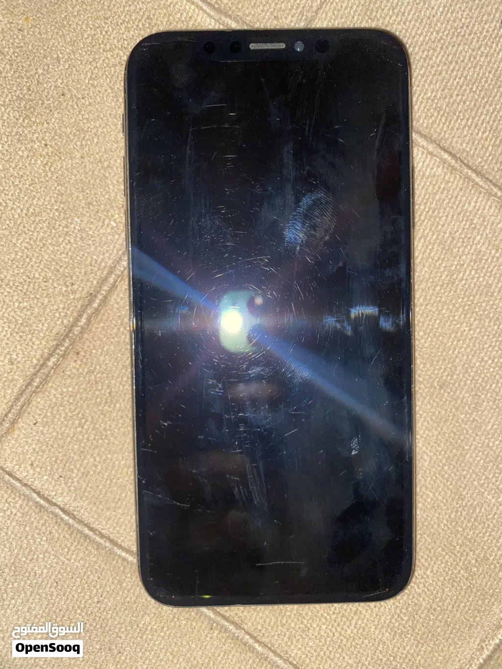 iPhone X عادي