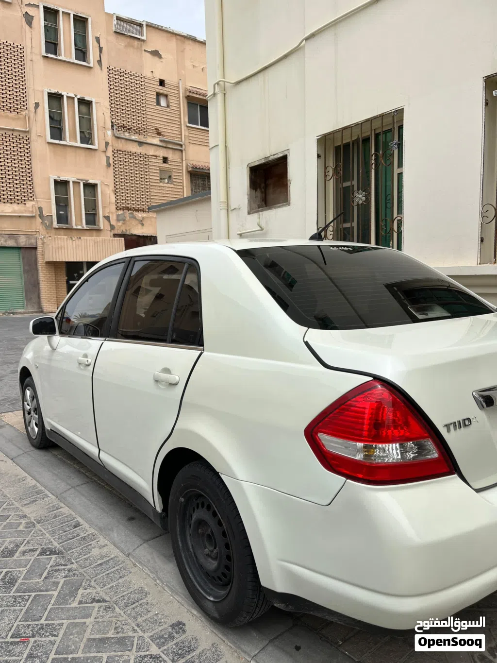 Nissan Tiida