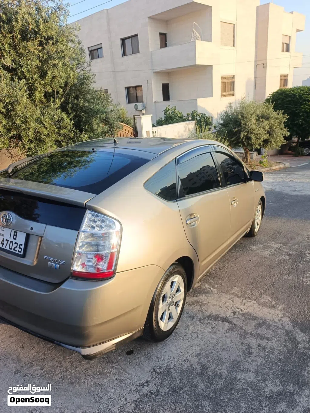 تويوتا بريوس Prius