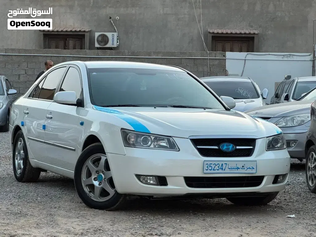 Hyundai Sonata Standard