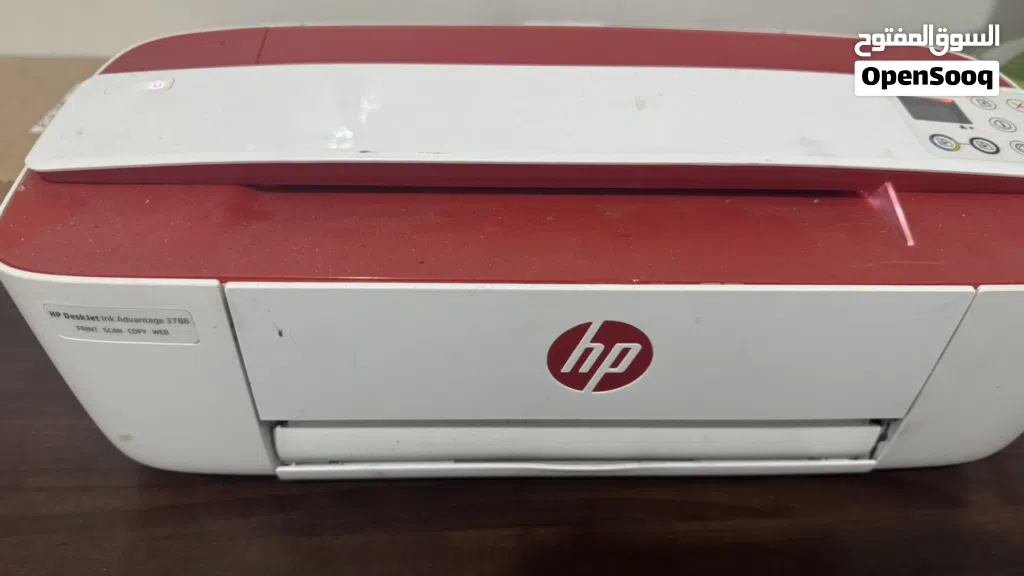 طابعتين HP 3788 الأولى شبه جديدة بحبر ملون كامل والثانية شغالة 100% بكسر خارجي بالغطاء