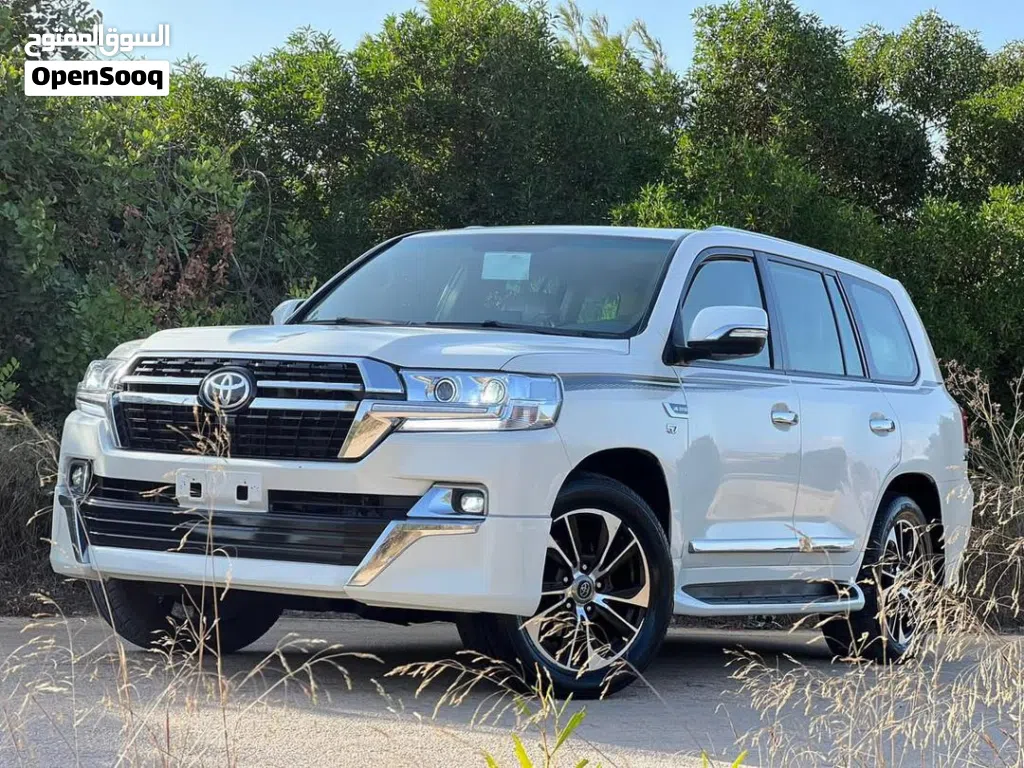 Toyota Land Cruiser VXR